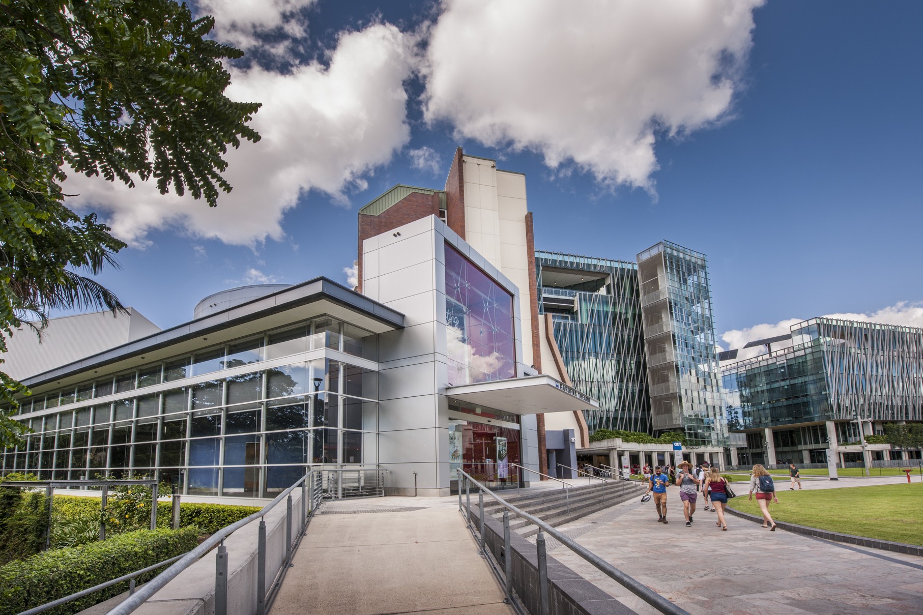 school of chemistry and physics / centre for materials science honours international awards in australia