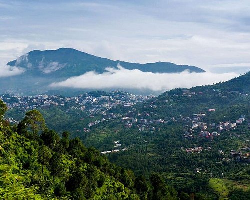 the fairyland called “queen of hills”