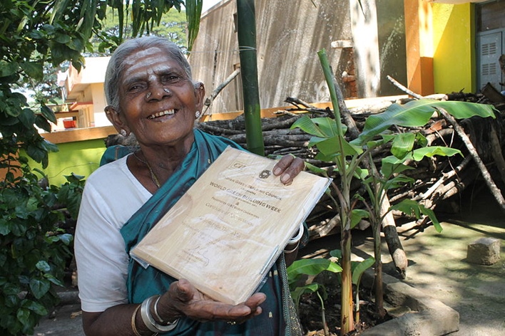 the power of one  vrukshamate saalumarada thimmakka